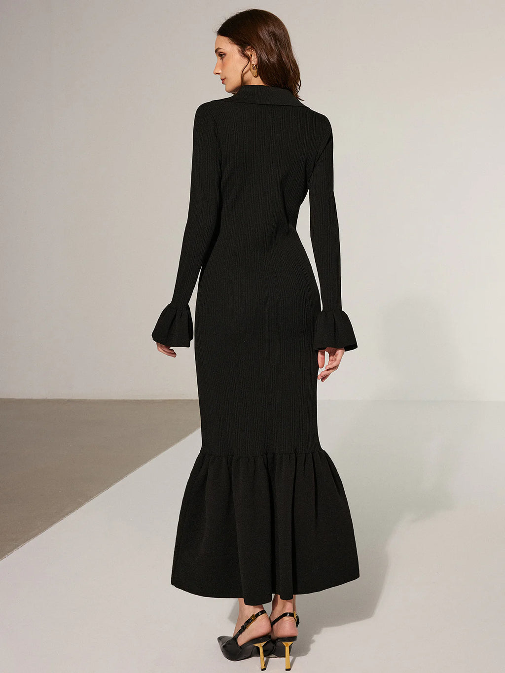 Mermaid Hem Collared Knit Maxi Dress